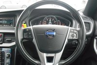 USED 2015 15 VOLVO V40 1.6 T2 R-Design Hatchback 5dr Petrol Manual Euro 5 (s/s) (120 ps) 