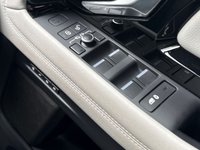 USED 2019 19 LAND ROVER RANGE ROVER EVOQUE 2.0 D180 First Edition SUV 5dr Diesel Automatic 4WD Euro 6 (s/s) (180 ps) + SERVICE HISTORY + 20" ALLOY WHEELS + AUTOMATIC GEARBOX + DAYTIME RUNNING LIGHTS + HEADS UP DISPLAY + SATELLITE NAVIGATION + MERIDIAN SOUND SYSTEM + TWO TONE LEATHER SEATS + HEATED FRONT SEATS + HEATED STEERING WHEEL + AUTO HEADLIGHTS + FRONT AND REAR PARKING SENSORS + REAR CAMERA + DUAL CLIMATE CONTROL + CRUISE CONTROL + BLUETOOTH / TELEPHONE PREPARATION + RADIO / USB / DAB / MP3 PLAYER + MUCH MUCH MORE...