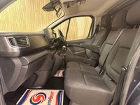 USED 2024 74 RENAULT TRAFIC 2.0 dCi Blue LL30 Extra Panel Van 5dr Diesel Manual L2 H1 Euro 6 (s/s) (130 ps) 3 SEATS  AIR CON
