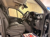 USED 2024 74 RENAULT TRAFIC 2.0 dCi Blue LL30 Extra Panel Van 5dr Diesel Manual L2 H1 Euro 6 (s/s) (130 ps) 3 SEATS  AIR CON