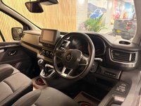 USED 2024 74 RENAULT TRAFIC 2.0 dCi Blue LL30 Extra Panel Van 5dr Diesel Manual L2 H1 Euro 6 (s/s) (130 ps) 3 SEATS  AIR CON