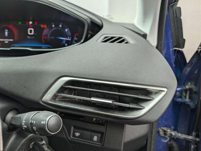 USED 2019 19 PEUGEOT 3008 1.5 3008 Allure Blue HDi S/S Auto 5dr CLICK & COLLECT/ HOME DELIVERY