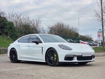 2017 PORSCHE PANAMERA