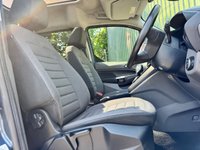 USED 2020 20 FORD GRAND TOURNEO CONNECT 1.5 EcoBlue Titanium MPV 5dr Diesel Auto Euro 6 (s/s) (120 ps) 7 SEATER + FOLD DOWN FLAT + CRUISE + AUTO + SUNROOF