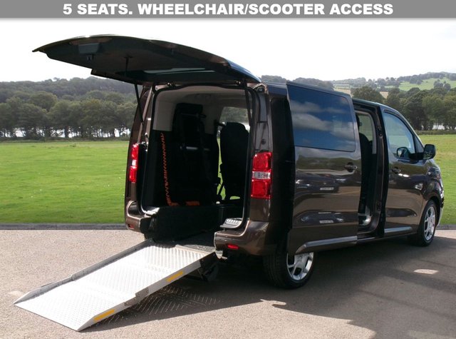 View our Citroen Spacetourer 2.0 BlueHDi Business M MPV 5dr Diesel EAT MWB Euro 6 (s/s) (145 ps)