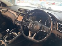 USED 2017 67 NISSAN QASHQAI 1.2 DIG-T N-Connecta SUV 5dr Petrol Manual Euro 6 (s/s) (115 ps)+2 KEYS+1 OWNER FROM NEW+ALLOYS+HISTORY+PARK CONTROL WITH CAMERA+PRIVACY+CLIMATE+CRUISE+MEDIA+BLUETOOTH+NAV+DAB+USB+HPI CLEAR+ 2 KEYS+1 OWNER FROM NEW+ALLOYS+HISTORY+PARK CONTROL WITH CAMERA+PRIVACY+CLIMATE+CRUISE+MEDIA+BLUETOOTH+NAV+DAB+USB+HPI CLEAR