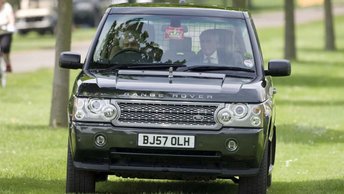 View our LAND ROVER RANGE ROVER