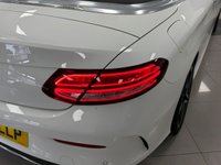 USED 2018 68 MERCEDES-BENZ C-CLASS 2.0 C220d AMG Line (Premium Plus) Cabriolet 2dr Diesel G-Tronic+ Euro 6 (s/s) (194 ps) STUNNING WHITE, AMG, PREMIUM PLUS