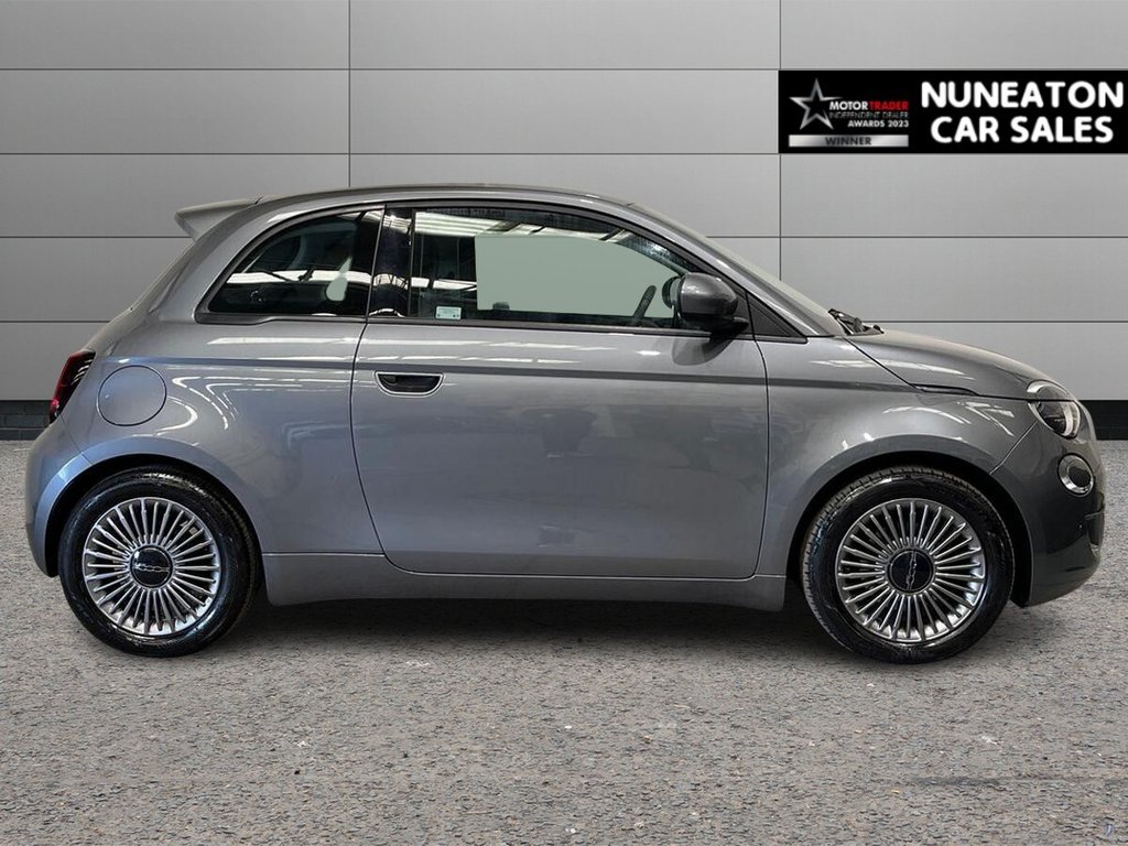 USED 2023 23 FIAT 500E 42kWh Icon Hatchback 3dr Electric Auto (118 ps) one owner from new