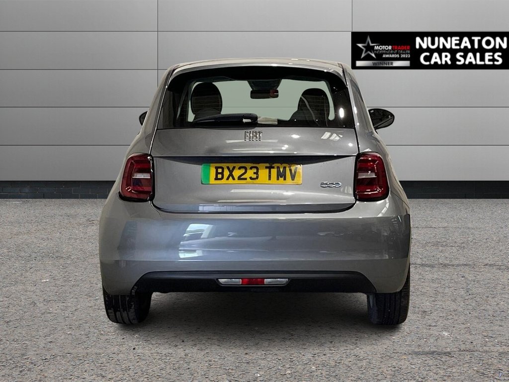 USED 2023 23 FIAT 500E 42kWh Icon Hatchback 3dr Electric Auto (118 ps) one owner from new