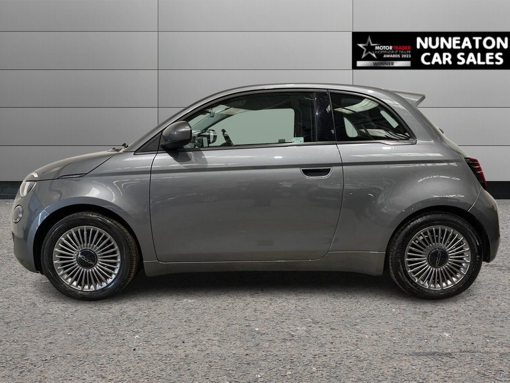 USED 2023 23 FIAT 500E 42kWh Icon Hatchback 3dr Electric Auto (118 ps) one owner from new