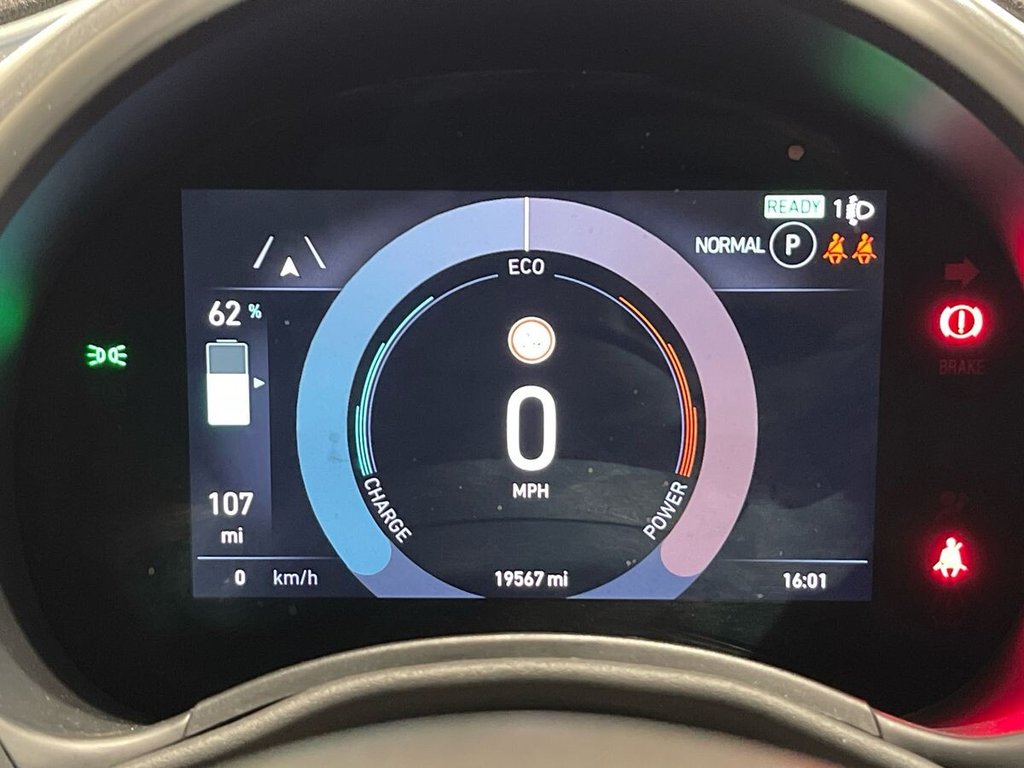 USED 2023 23 FIAT 500E 42kWh Icon Hatchback 3dr Electric Auto (118 ps) one owner from new