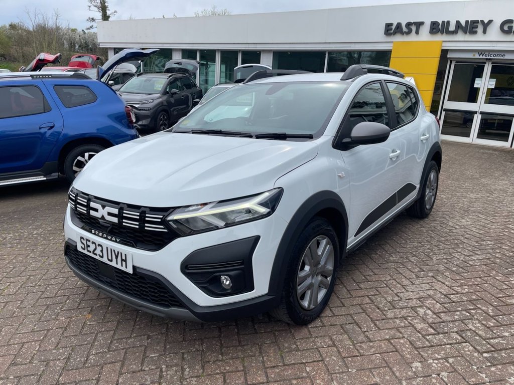USED 2023 23 DACIA SANDERO STEPWAY 1.0 TCe Expression Hatchback 5dr Petrol Manual Euro 6 (s/s) (90 ps) 