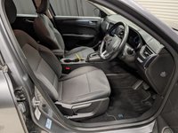USED 2022 22 RENAULT ARKANA 1.6 E-TECH Iconic SUV 5dr Petrol Hybrid Auto 2WD Euro 6 (s/s) (145 bhp) Rear view camera, Android Auto, Apple CarPlay