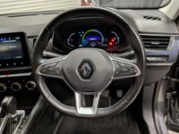 USED 2022 22 RENAULT ARKANA 1.6 E-TECH Iconic SUV 5dr Petrol Hybrid Auto 2WD Euro 6 (s/s) (145 bhp) Rear view camera, Android Auto, Apple CarPlay