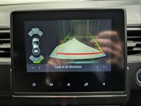 USED 2022 22 RENAULT ARKANA 1.6 E-TECH Iconic SUV 5dr Petrol Hybrid Auto 2WD Euro 6 (s/s) (145 bhp) Rear view camera, Android Auto, Apple CarPlay
