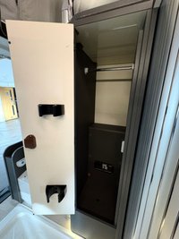 USED 2022 22 WESTFALIA KELSEY 4 Belt - 4 Berth - Onboard Toilet WESTFALIA KELSEY