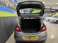 USED 2008 08 VAUXHALL CORSA 1.4i 16v Design Hatchback 5dr Petrol Automatic (a/c) (158 g/km, 89 bhp) 