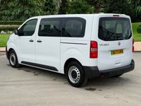 USED 2023 73 VAUXHALL Vivaro Life Electric 50kWh Combi MPV 5dr Electric Auto MWB (9 Seat, 7.4kW Charger) (136 ps) QUALIFYING VEHICLE-50KW-SERVICED