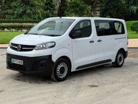 USED 2023 73 VAUXHALL Vivaro Life Electric 50kWh Combi MPV 5dr Electric Auto MWB (9 Seat, 7.4kW Charger) (136 ps) QUALIFYING VEHICLE-50KW-SERVICED
