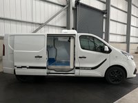 USED 2020 70 RENAULT TRAFIC FRIDGE VAN 2.0 DCI ENERGY 145PS L2 LWB BLACK EDITION - NO VAT 