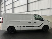USED 2020 70 RENAULT TRAFIC FRIDGE VAN 2.0 DCI ENERGY 145PS L2 LWB BLACK EDITION - NO VAT 