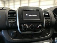 USED 2020 70 RENAULT TRAFIC FRIDGE VAN 2.0 DCI ENERGY 145PS L2 LWB BLACK EDITION - NO VAT 