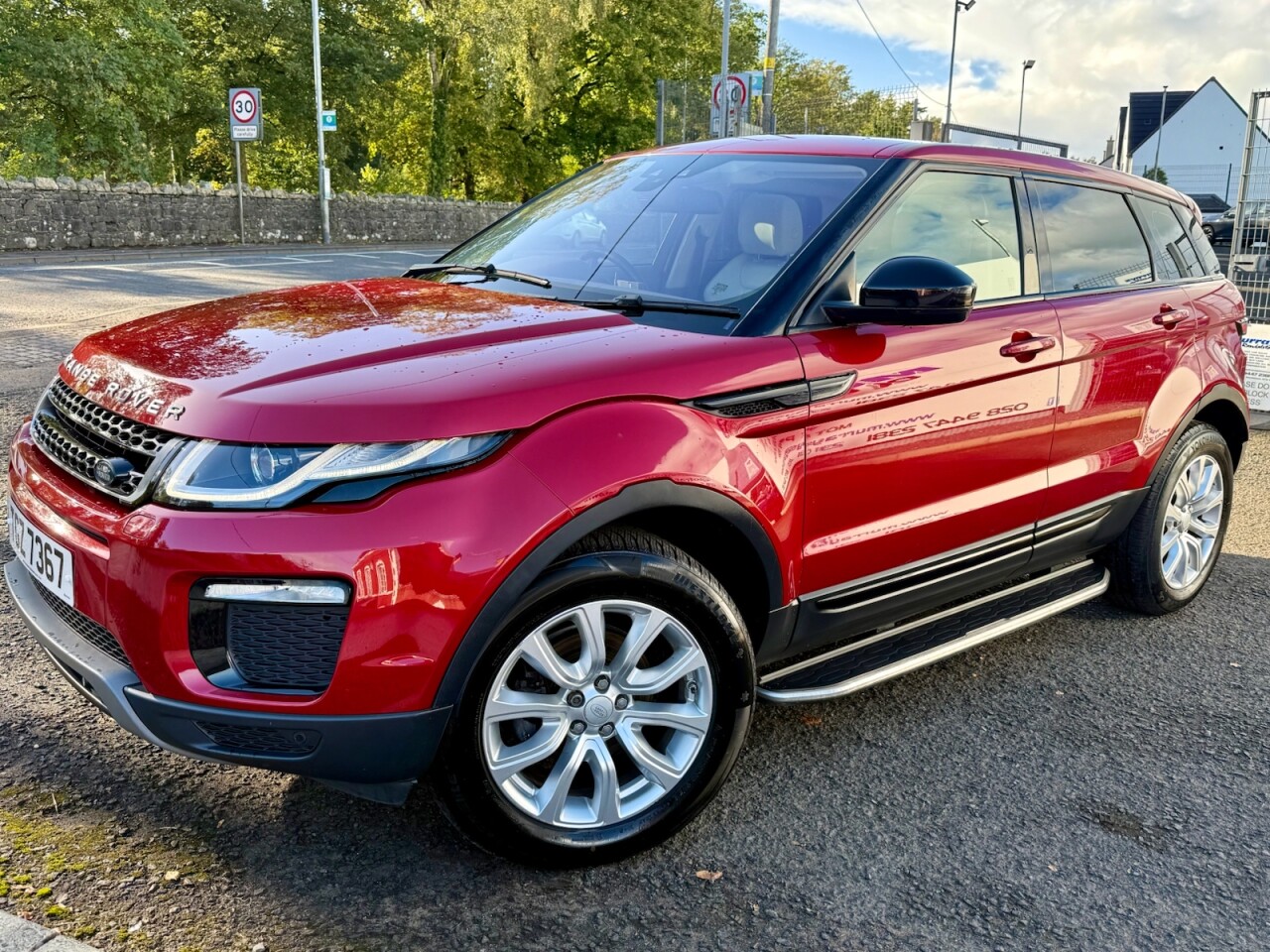 2016 LAND ROVER RANGE ROVER EVOQUE 2.0 eD4 SE Tech SUV 5dr Diesel Manual FWD Euro 6 (s/s) (150 ps) - vehicle photo 2 for sale on PureCar