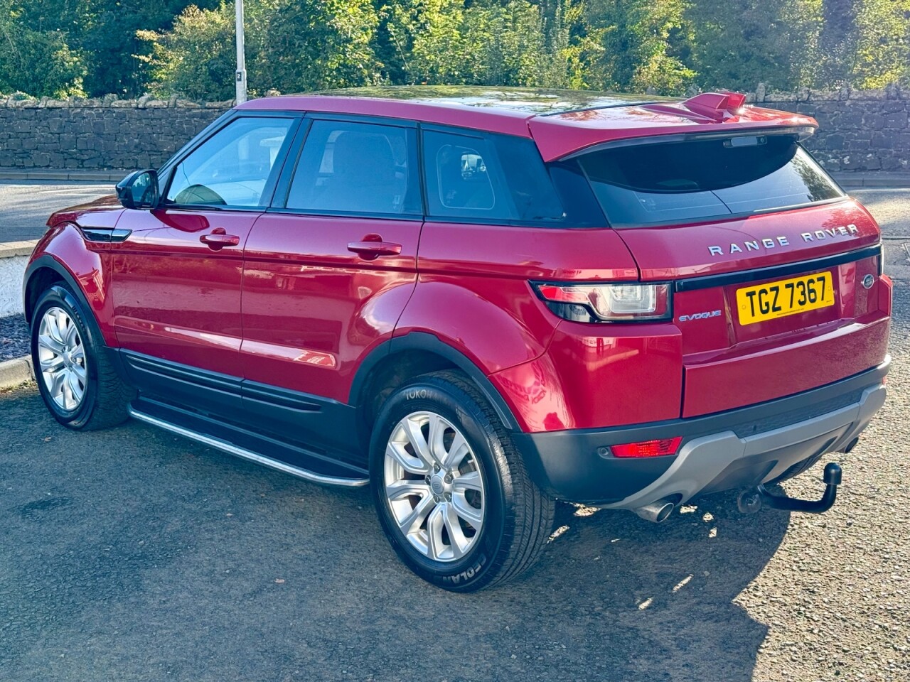 2016 LAND ROVER RANGE ROVER EVOQUE 2.0 eD4 SE Tech SUV 5dr Diesel Manual FWD Euro 6 (s/s) (150 ps) - vehicle photo 4 for sale on PureCar