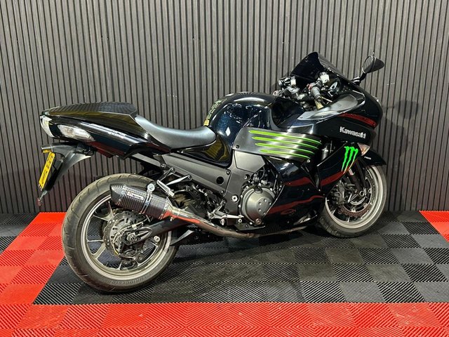 View our KAWASAKI ZZR1400