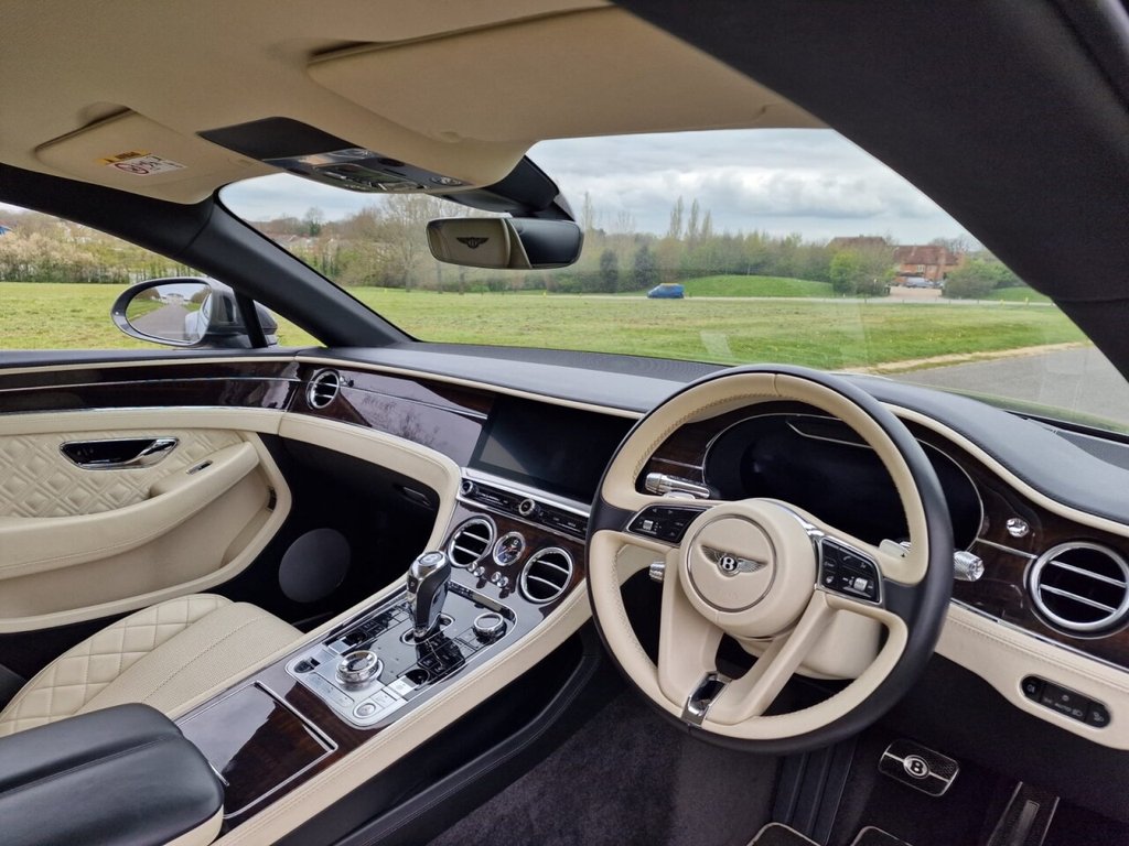 USED 2019 68 BENTLEY CONTINENTAL 6.0 W12 GT Coupe 2dr Petrol Auto 4WD Euro 6 (635 ps) FINANCE AVAILABLE