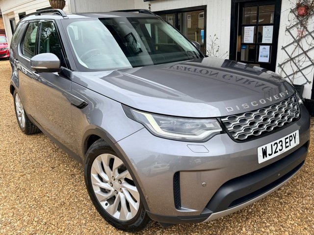 View our Land Rover Discovery range