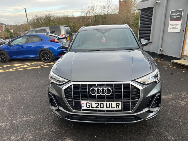 View our AUDI Q3