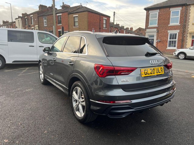 View our AUDI Q3