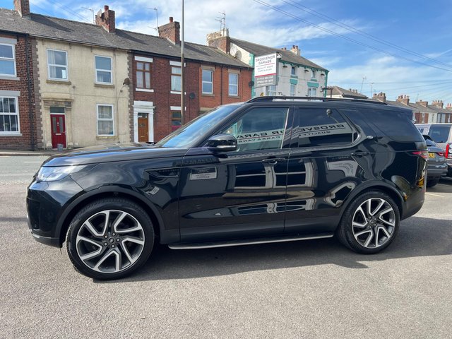 View our LAND ROVER DISCOVERY