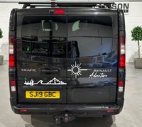 USED 2019 19 RENAULT TRAFIC 1.6 dCi 27 Premier Edition Panel Van 4dr Diesel Manual SWB Standard Roof Euro 6 (120 ps)/  two birth campervan  