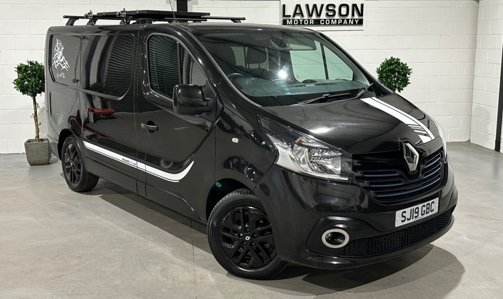USED 2019 19 RENAULT TRAFIC 1.6 dCi 27 Premier Edition Panel Van 4dr Diesel Manual SWB Standard Roof Euro 6 (120 ps)/  two birth campervan  
