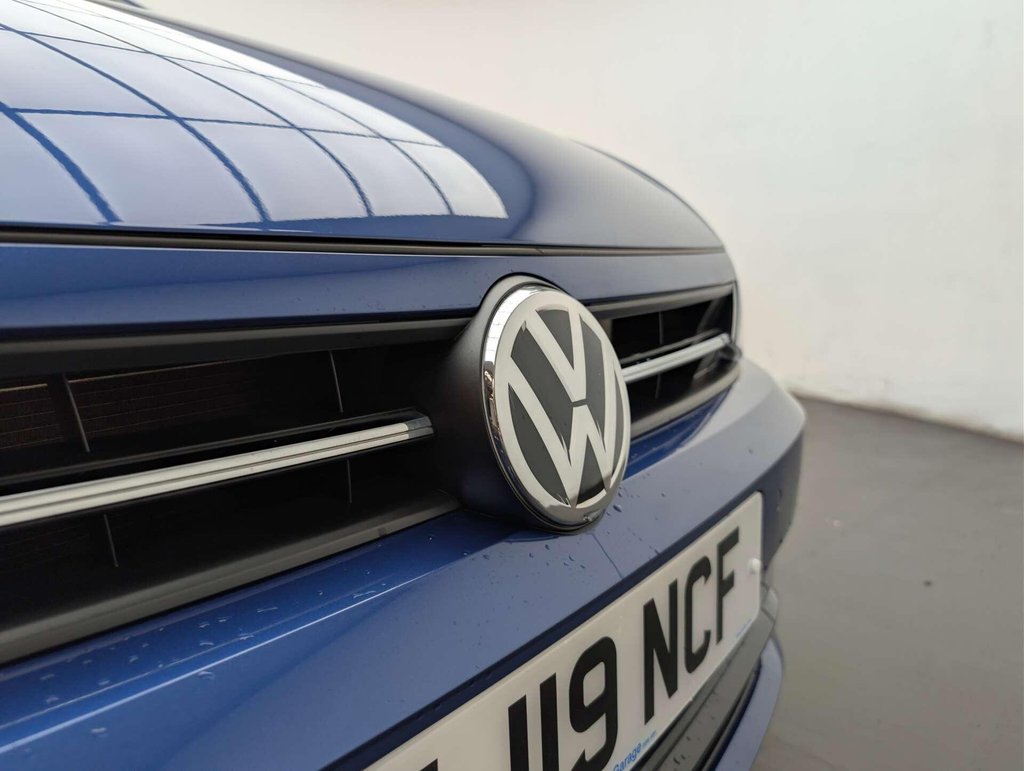Used 2019 19 VOLKSWAGEN POLO 1.0 Polo R-Line TSI Semi-Auto 5dr CLICK & COLLECT/ HOME DELIVERY