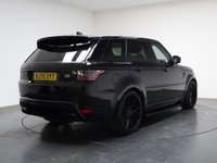 USED 2021 70 LAND ROVER RANGE ROVER SPORT 3.0 D300 MHEV HSE Silver SUV 5dr Diesel Auto 4WD Euro 6 (s/s) (300 ps) EXCELLENT HISTORY+PANROOF+HEATED LEATHER