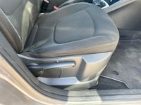 USED 2018 68 RENAULT CAPTUR 0.9 TCe ENERGY Play SUV 5dr Petrol Manual Euro 6 (s/s) (90 ps) 1 previous only 64,000 miles