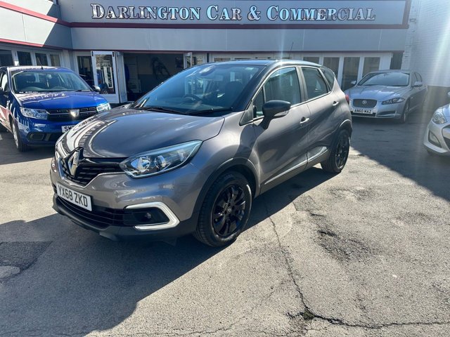 View our RENAULT CAPTUR