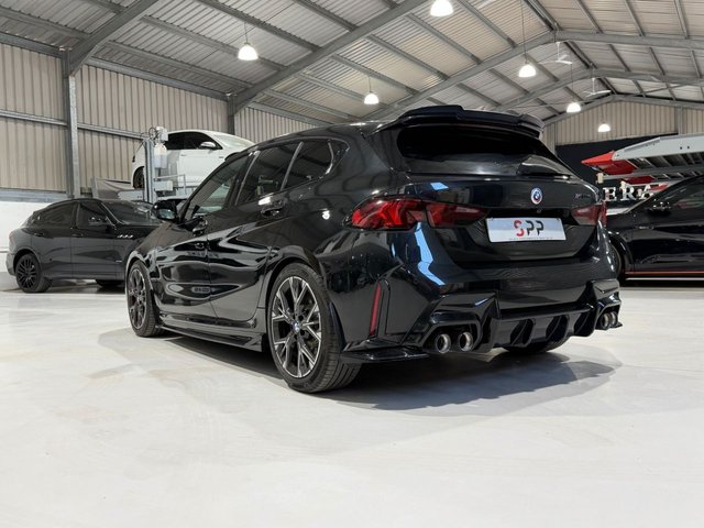 View our BMW 1 SERIES