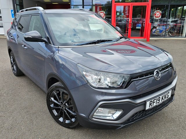 View our Ssangyong Tivoli Xlv 1.6D Ultimate SUV 5dr Diesel Manual Euro 6 (115 ps)