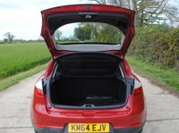 USED 2014 64 RENAULT MEGANE 1.5 dCi ENERGY Dynamique TomTom Hatchback 5dr Diesel Manual Euro 5 (s/s) (110 ps) www.suffolkcarcentre.co.uk - Located at Ilketshall