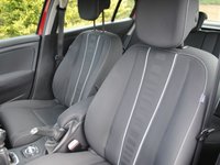 USED 2014 64 RENAULT MEGANE 1.5 dCi ENERGY Dynamique TomTom Hatchback 5dr Diesel Manual Euro 5 (s/s) (110 ps) www.suffolkcarcentre.co.uk - Located at Ilketshall