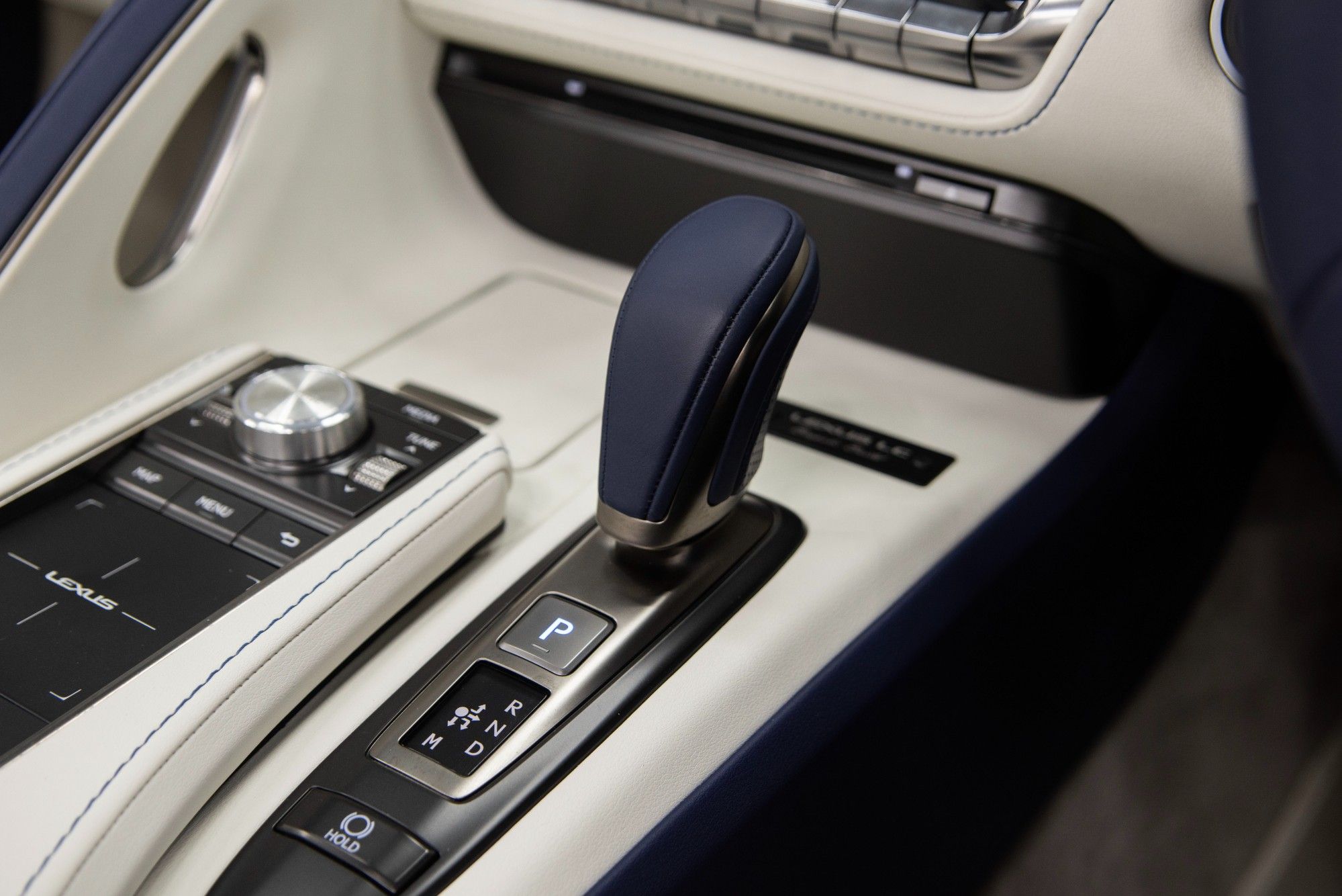 USED 2023 S LEXUS LC 5.0 500 V8 Regatta Inspiration Convertible  