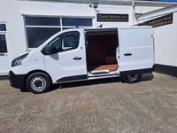 USED 2021 71 RENAULT TRAFIC 2.0 dCi ENERGY 30 Business+ Panel Van 5dr Diesel Manual SWB Standard Roof Euro 6 (s/s) (145 ps) 