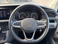 USED 2023 VOLKSWAGEN TRANSPORTER 2.0 TDI T32 Highline Kombi DSG SWB Additional Genuine VW 3 seats to make 8 seater 