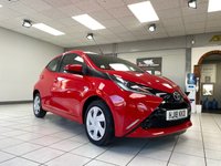 USED 2018 18 TOYOTA AYGO 1.0 VVT-i x-play Hatchback 5dr Petrol Manual Euro 6 (68 ps) RED POP / DARK / LIGHT GREY CLOTH TRIM / AIRCON / ELECTRIC FRONT WINDOWS / ELECTRIC DOOR MIRRORS / DAB FM AM TUNER / BLUETOOTH / AUX / USB / SMARTPHONE INTEGRATION LINK / REAR PARKING CAMERA / FITTED RUBBER MATS / SERVICE HISTORY