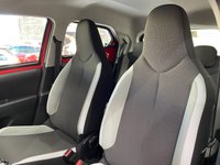 USED 2018 18 TOYOTA AYGO 1.0 VVT-i x-play Hatchback 5dr Petrol Manual Euro 6 (68 ps) RED POP / DARK / LIGHT GREY CLOTH TRIM / AIRCON / ELECTRIC FRONT WINDOWS / ELECTRIC DOOR MIRRORS / DAB FM AM TUNER / BLUETOOTH / AUX / USB / SMARTPHONE INTEGRATION LINK / REAR PARKING CAMERA / FITTED RUBBER MATS / SERVICE HISTORY